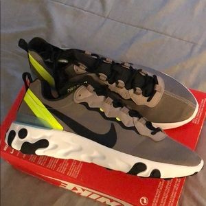 Nike react element 55 size 11 men’s